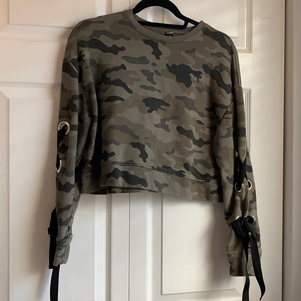 Topshop Camouflage Sweater with Lace-Up Sleeves